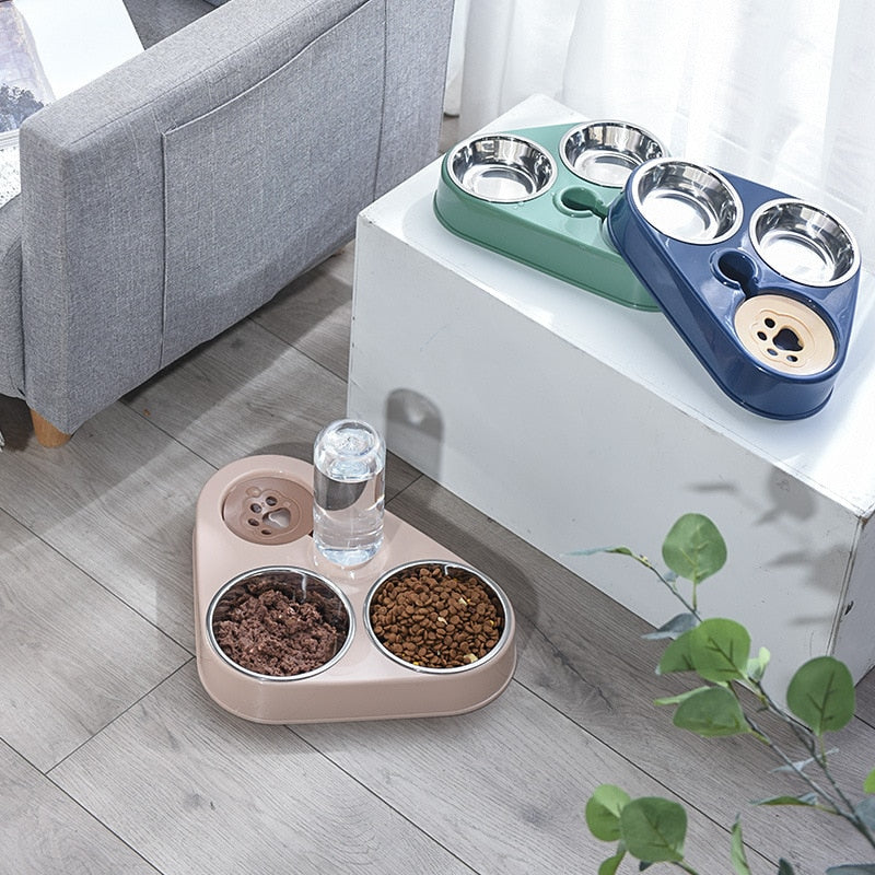 Whiskers' Wonderland - Cat food dispenser